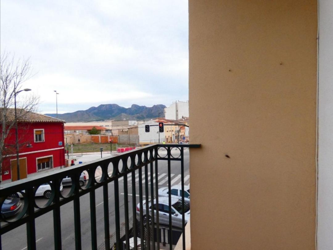 Apartamento Jumilla Apartment ภายนอก รูปภาพ